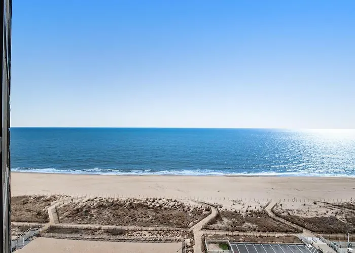 Golden Sands 1318 Holiday home